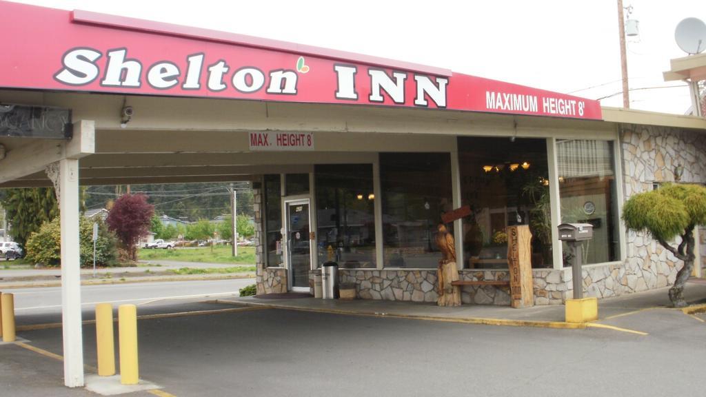 Shelton Inn エクステリア 写真